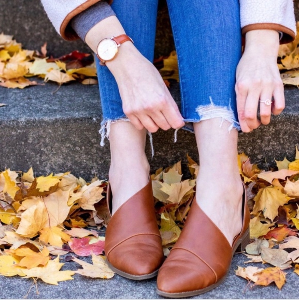 🍁Universal Thread Wenda Cognac Booties🍁